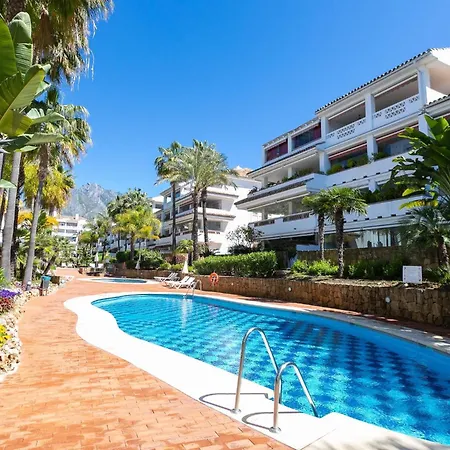Apartamento Vacation I Canas Beachfront Haven, Sea View, Jacuzzi, Golden Mile, Duplex Penthouse, 24-7 Security *