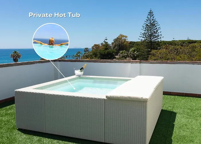 Apartamento Vacation I Canas Beachfront Haven, Sea View, Jacuzzi, Golden Mile, Duplex Penthouse, 24-7 Security