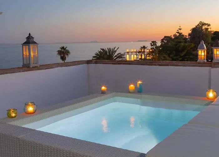 Apartamento Vacation I Canas Beachfront Haven, Sea View, Jacuzzi, Golden Mile, Duplex Penthouse, 24-7 Security