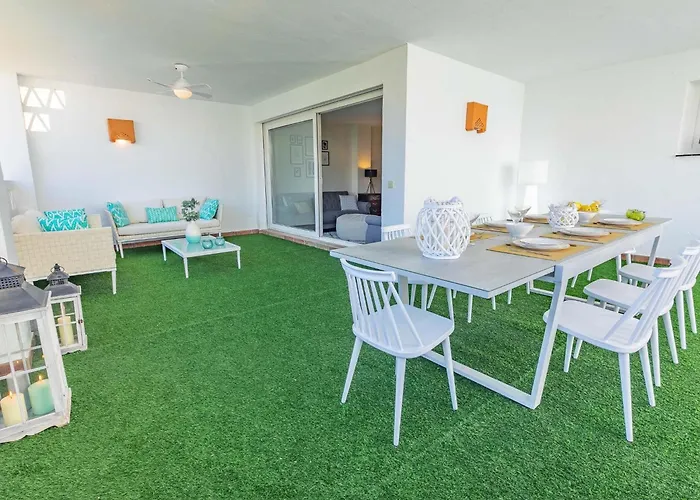 Vacation I Canas Beachfront Haven, Sea View, Jacuzzi, Golden Mile, Duplex Penthouse, 24-7 Security Apartamento